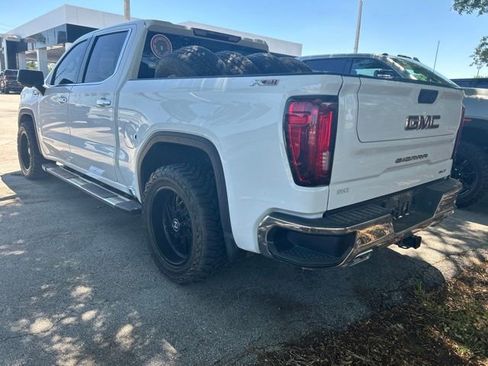 Used 2023 GMC Sierra 1500 SLT w/ SLT Premium Plus Package AWD/4WD image 5