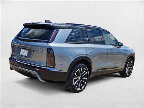 New 2026 Cadillac Vistiq Sport image 2