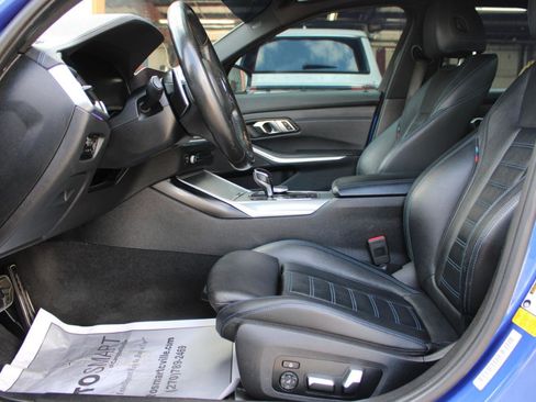 Used 2019 BMW 330i Sedan w/ M Sport Package image 18