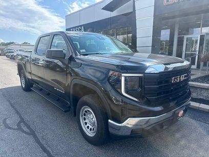 Used 2023 GMC Sierra 1500 Pro w/ Pro Value Package