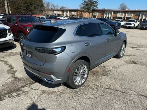 New 2026 Buick Envision Avenir image 8