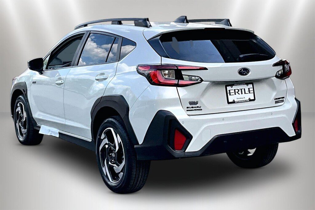 New 2026 Subaru Crosstrek 2.5i Limited w/ Crosstrek Mirror Package AWD/4WD image 3