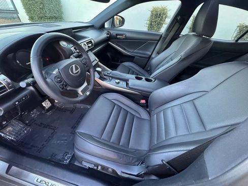 Used 2015 Lexus IS 250 w/ F-Sport Package RWD image 10