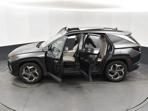 Used 2024 Hyundai Tucson Limited image 7