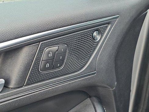 Used 2022 Ford Edge Titanium w/ Equipment Group 301A image 20