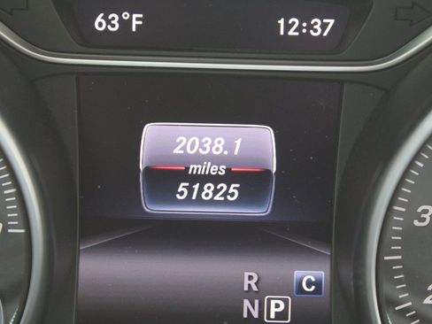 Used 2018 Mercedes-Benz GLA 250 image 32