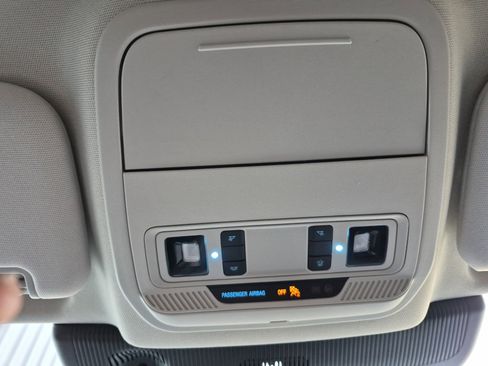 Certified 2025 Ford Explorer Active image 39