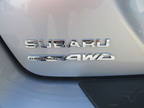 Used 2024 Subaru Crosstrek 2.0i AWD/4WD image 8