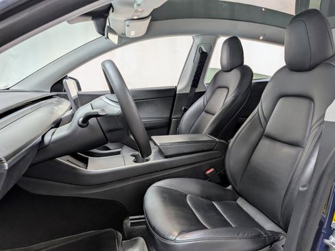 Used 2021 Tesla Model Y Performance image 15