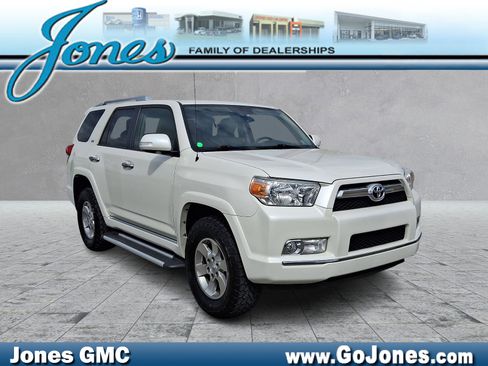 Used 2010 Toyota 4Runner SR5 image 1