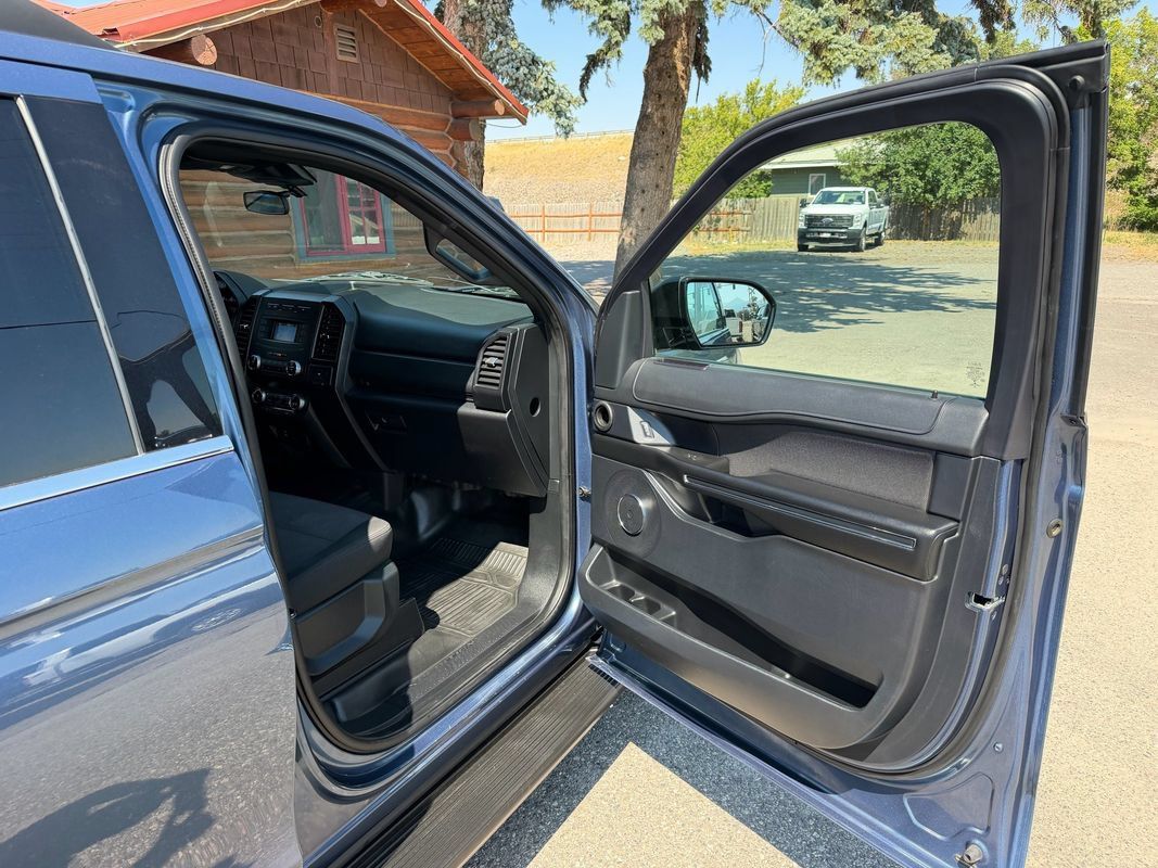 Used 2020 Ford Expedition Max XL AWD/4WD image 29