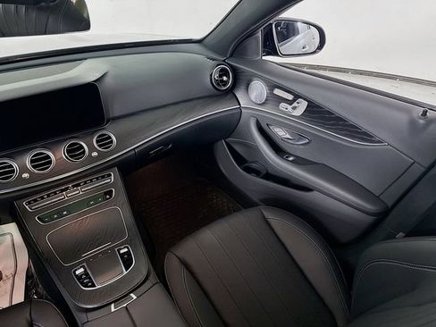 Used 2021 Mercedes-Benz E 350 4MATIC Sedan image 25