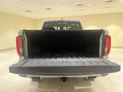 Used 2024 GMC Sierra 1500 AT4 w/ Technology Package AWD/4WD image 25