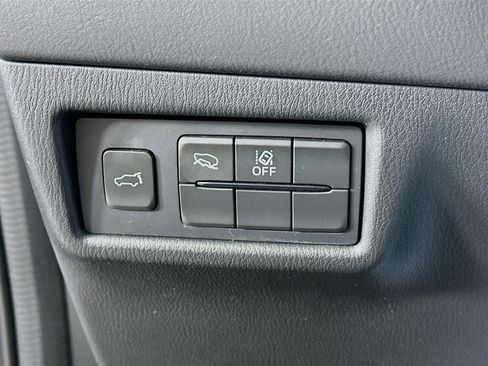 Used 2025 MAZDA CX-5 AWD 2.5 S w/ Preferred Package image 16