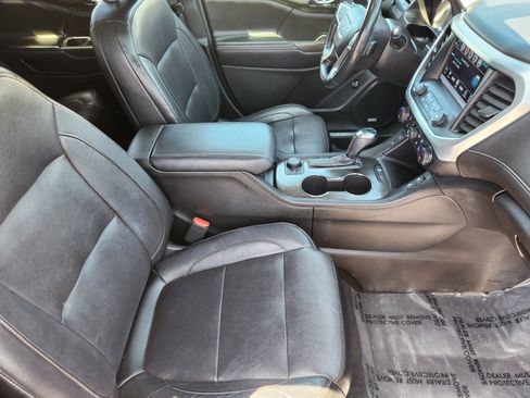 Used 2018 GMC Acadia SLT AWD/4WD image 15