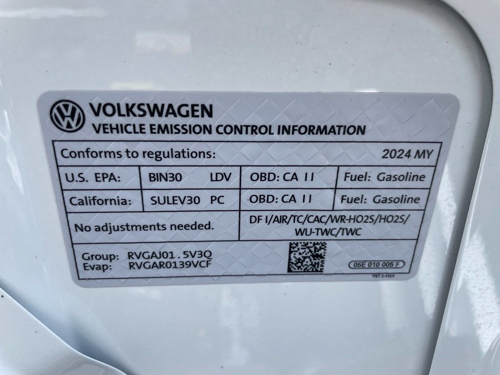 Used 2024 Volkswagen Taos SE FWD image 32