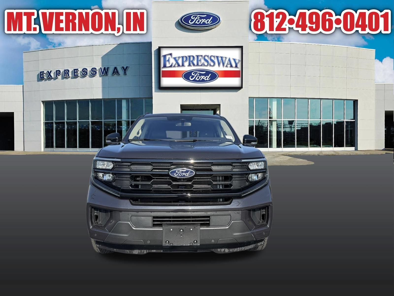 Used 2025 Ford Expedition Active AWD/4WD image 3