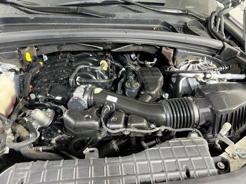 Used 2023 Jeep Grand Cherokee Altitude AWD/4WD image 27