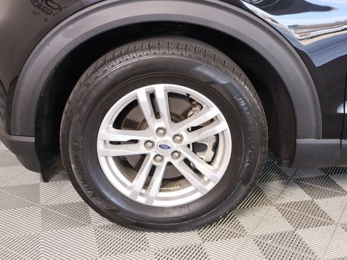 Used 2022 Ford Explorer XLT RWD image 18