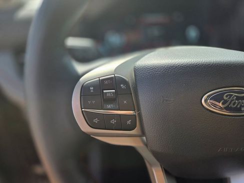 New 2026 Ford Explorer Active w/ Active Comfort Package RWD image 19