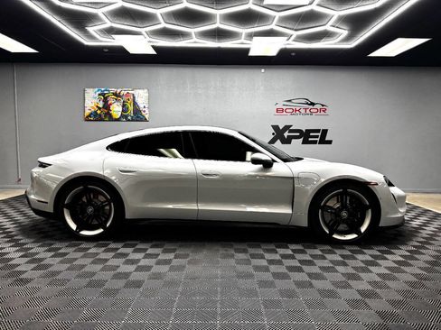 Used 2022 Porsche Taycan 4S image 14