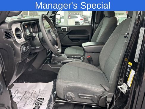 Used 2024 Jeep Wrangler Sport S image 2