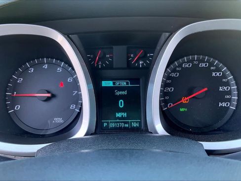 Used 2016 Chevrolet Equinox LT w/ Convenience Package image 26