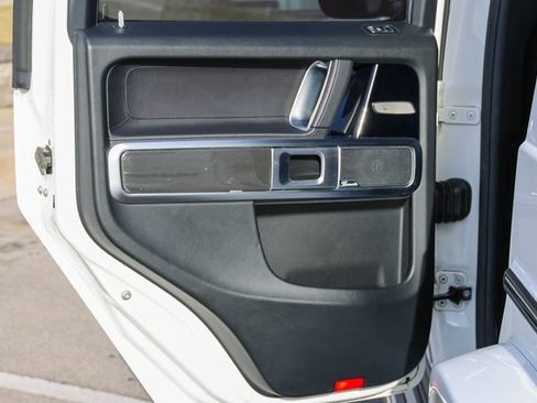 Used 2021 Mercedes-Benz G 550 w/ AMG Line image 14