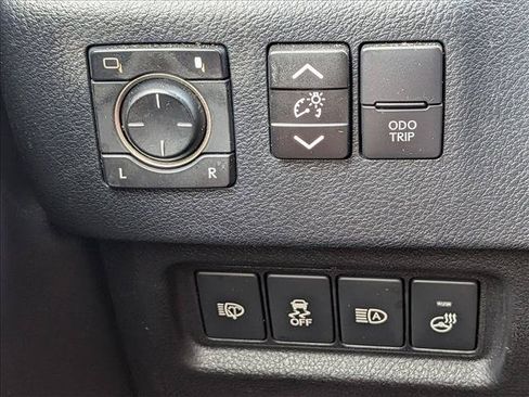 Used 2021 Lexus GX 460 Premium w/ Premium Package AWD/4WD image 10