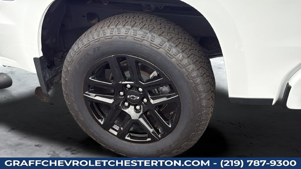 Used 2026 Chevrolet Silverado 1500 RST w/ RST Select Package AWD/4WD image 34