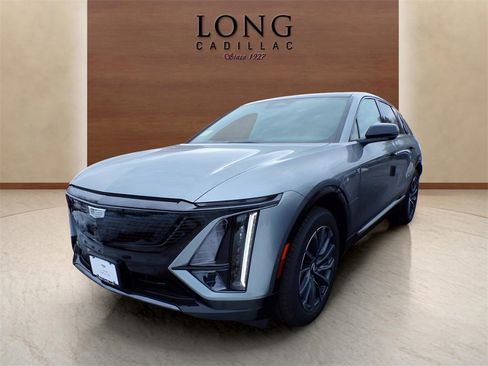 New 2025 Cadillac Lyriq Sport image 1