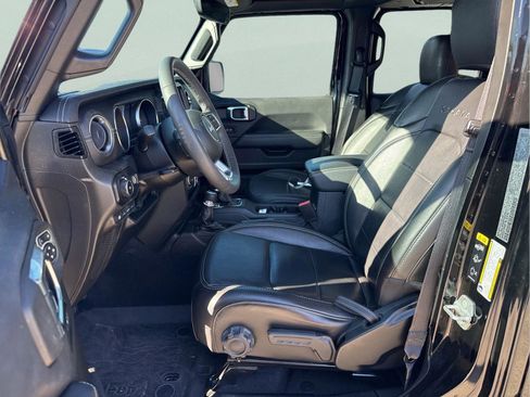 Certified 2023 Jeep Wrangler Unlimited Sahara image 26