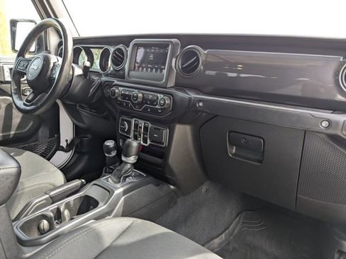 Used 2022 Jeep Gladiator Sport AWD/4WD image 20