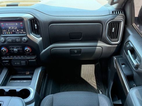 Used 2020 Chevrolet Silverado 1500 LT Trail Boss image 9