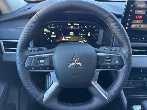 New 2026 Mitsubishi Outlander SEL FWD image 15