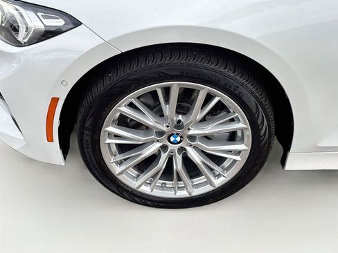 Used 2023 BMW 330i xDrive Sedan w/ Premium Package AWD/4WD image 32