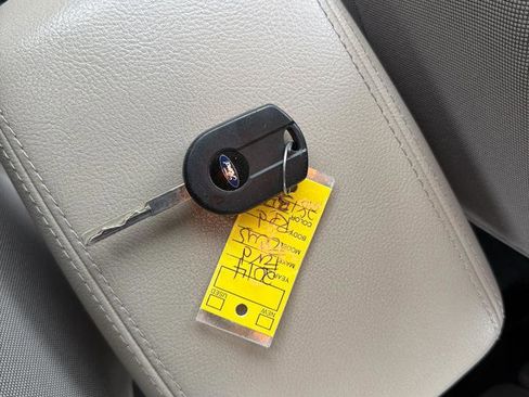 Used 2014 Ford Focus SE image 29