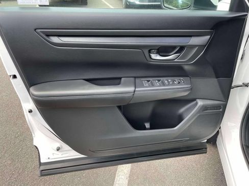 Used 2023 Honda CR-V EX image 16