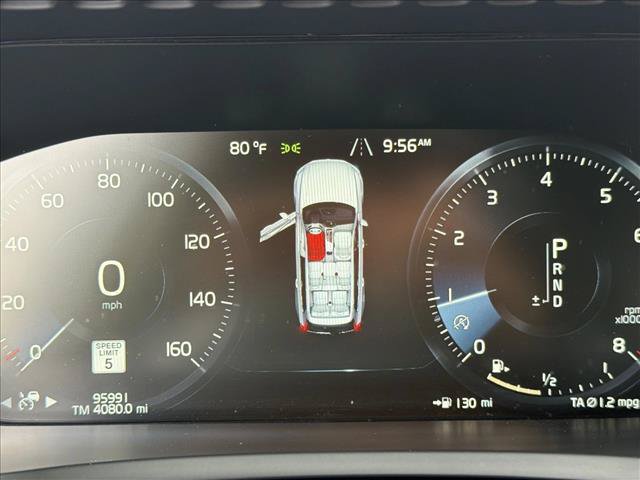 Used 2018 Volvo XC90 T6 Momentum w/ Convenience Package AWD/4WD image 19