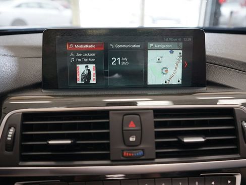 Used 2018 BMW 430i Convertible RWD image 39