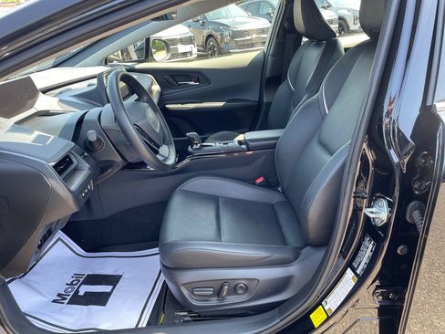 Used 2024 Toyota Prius XLE AWD/4WD image 20