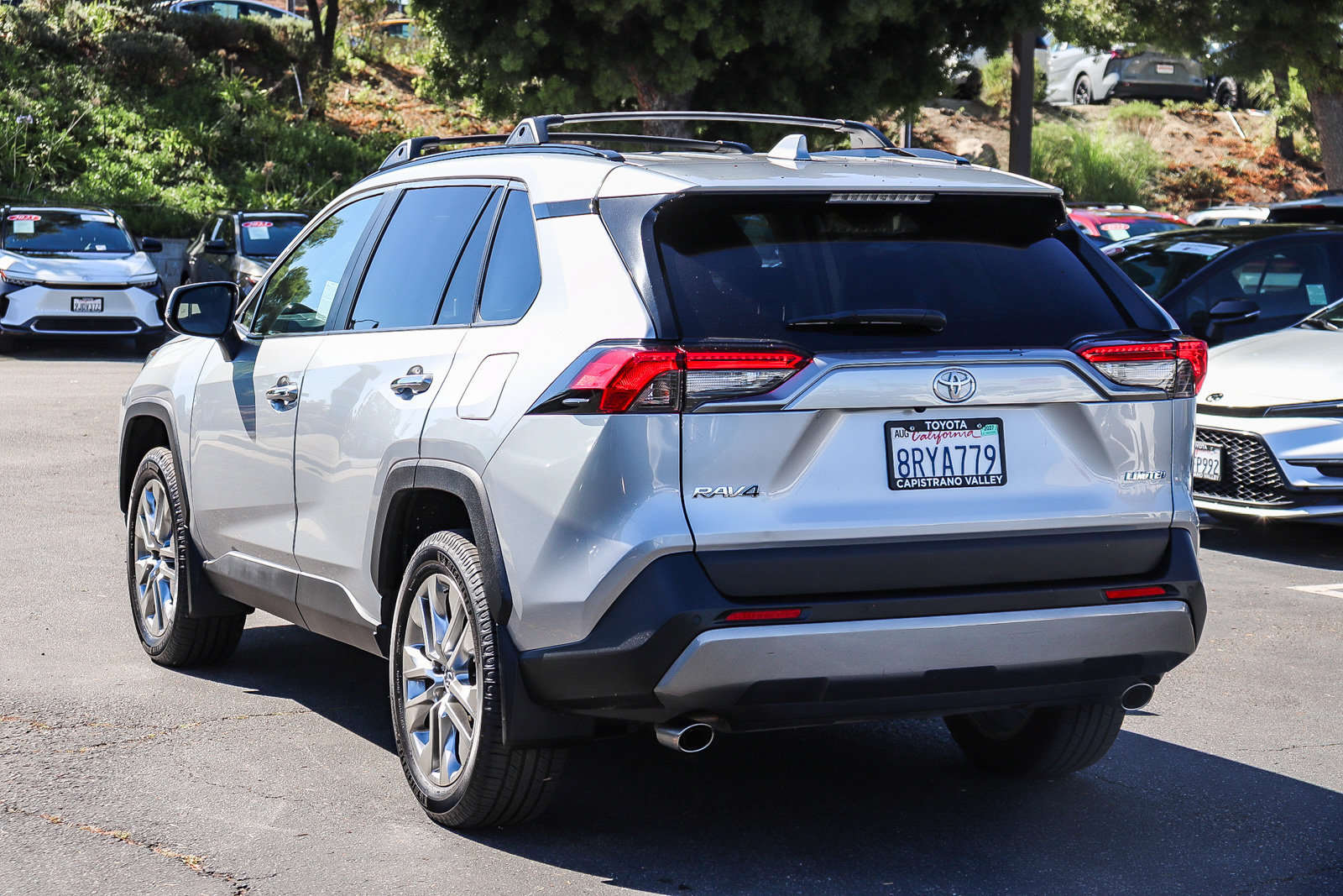 Certified 2020 Toyota RAV4 Limited w/ Carpet Mat Package FWD image 7