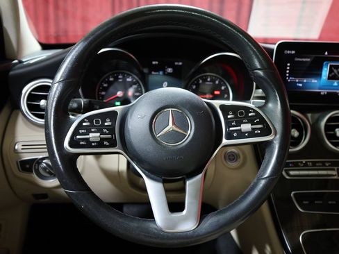 Used 2019 Mercedes-Benz C 300 Sedan image 16