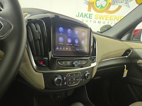 Certified 2023 Chevrolet Traverse LT image 23