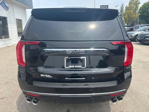 Used 2023 GMC Yukon Denali Ultimate AWD/4WD image 6