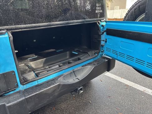 Used 2017 Jeep Wrangler Unlimited Sport w/ Quick Order Package 24S image 25