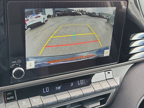 Used 2025 Toyota Camry LE FWD image 9