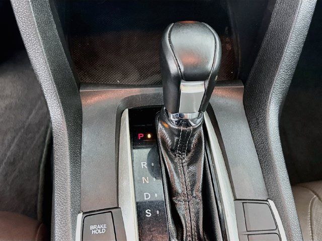 Used 2020 Honda Civic Touring image 17