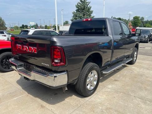 Certified 2025 RAM 2500 Big Horn AWD/4WD image 6