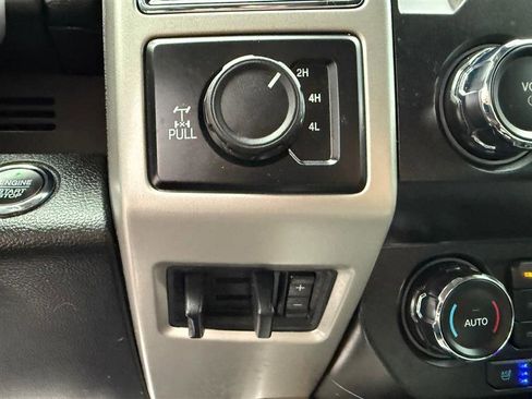 Used 2019 Ford F250 Lariat w/ Lariat Ultimate Package image 38